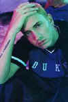 eminem39.jpg (5581 bytes)